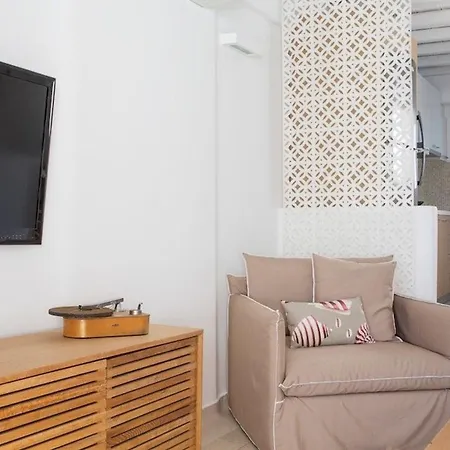 Deluxe Mykonos Outdoor Pool Del Sol Sea & Pool View Вилла